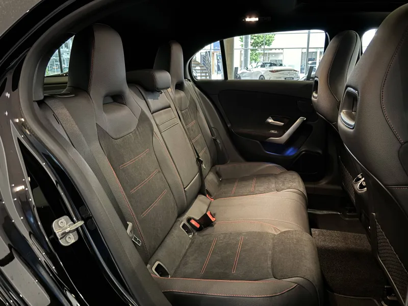 Image secondaire du véhicule 5