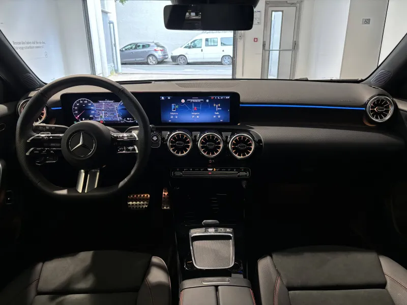 Image secondaire du véhicule 6