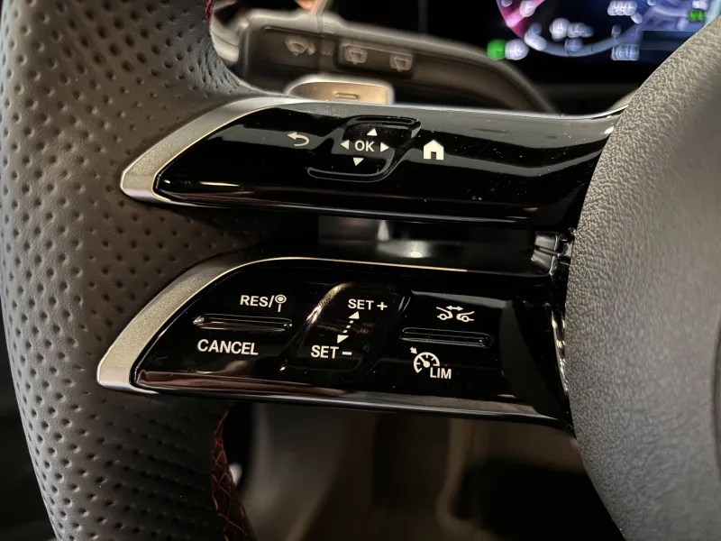 Image secondaire du véhicule 8