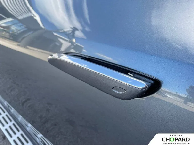 Image secondaire du véhicule 8