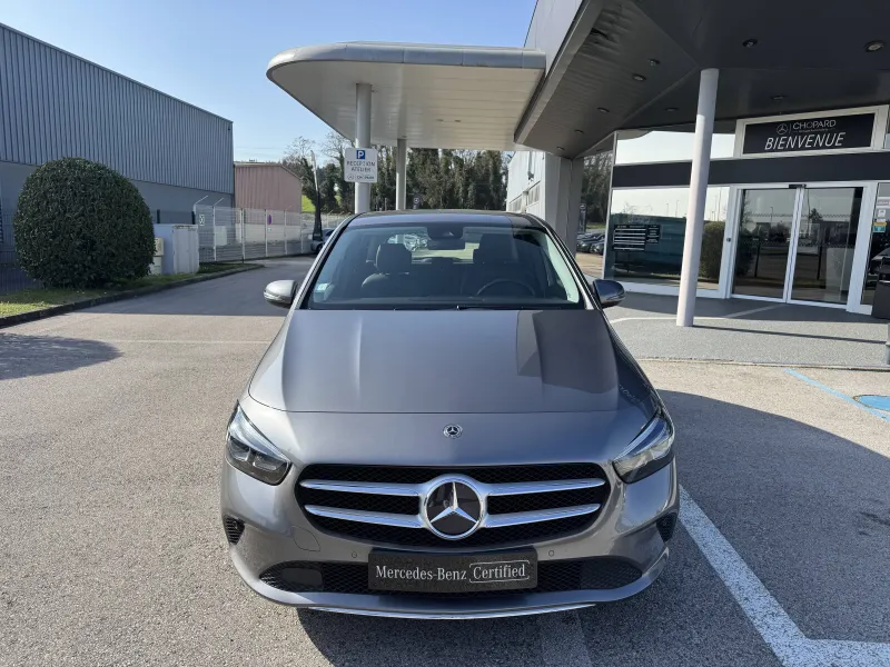 Image secondaire du véhicule 10