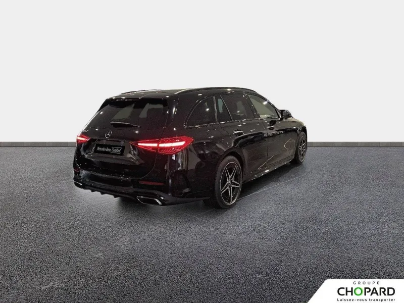 Image secondaire du véhicule 4