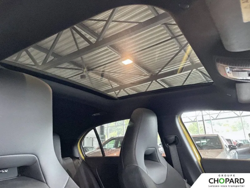 Image secondaire du véhicule 22