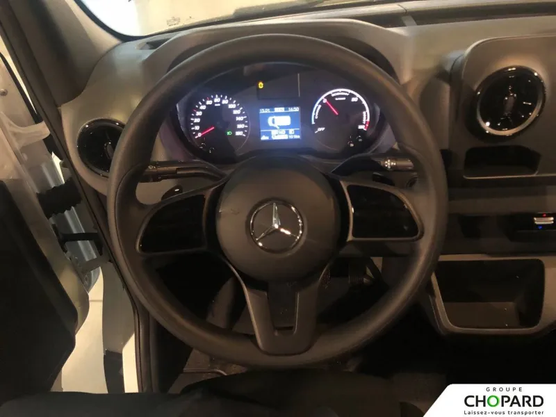 Image secondaire du véhicule 17