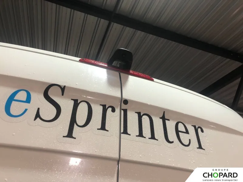 Image secondaire du véhicule 22