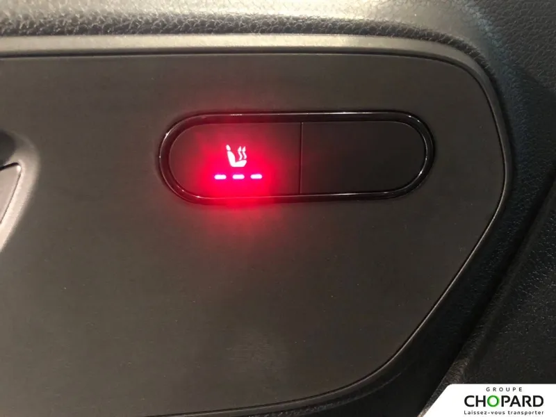 Image secondaire du véhicule 24