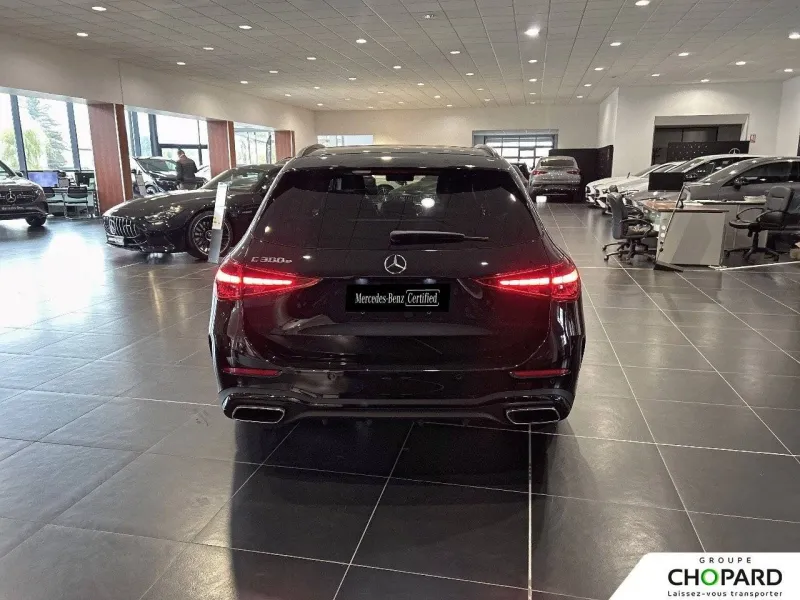 Image secondaire du véhicule 33