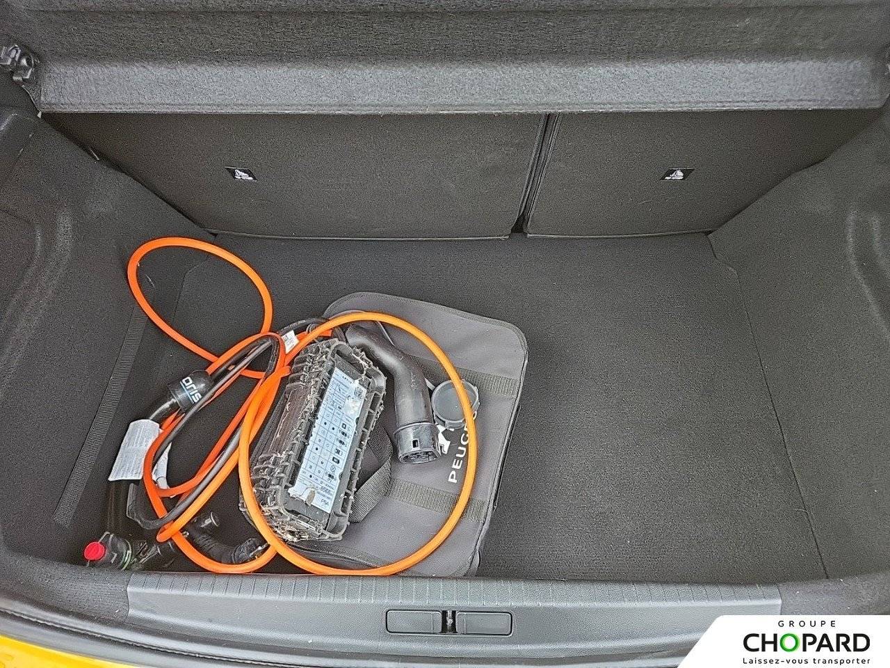 Image secondaire du véhicule 9