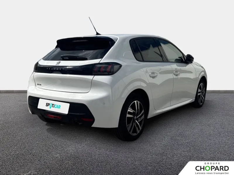 Image secondaire du véhicule 4