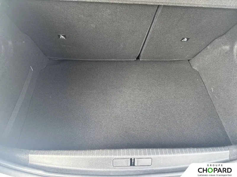 Image secondaire du véhicule 9