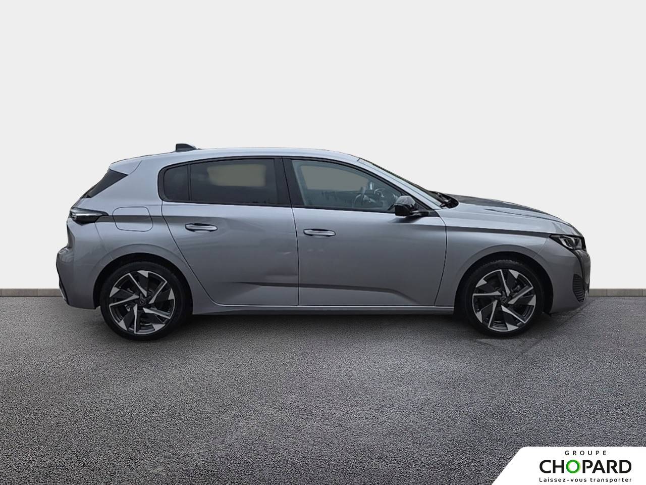 Image secondaire du véhicule 10