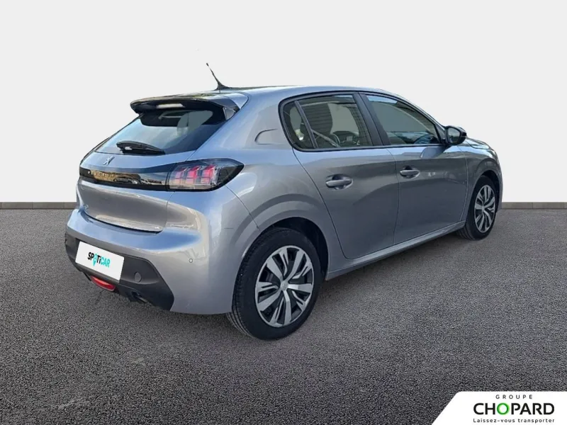 Image secondaire du véhicule 4