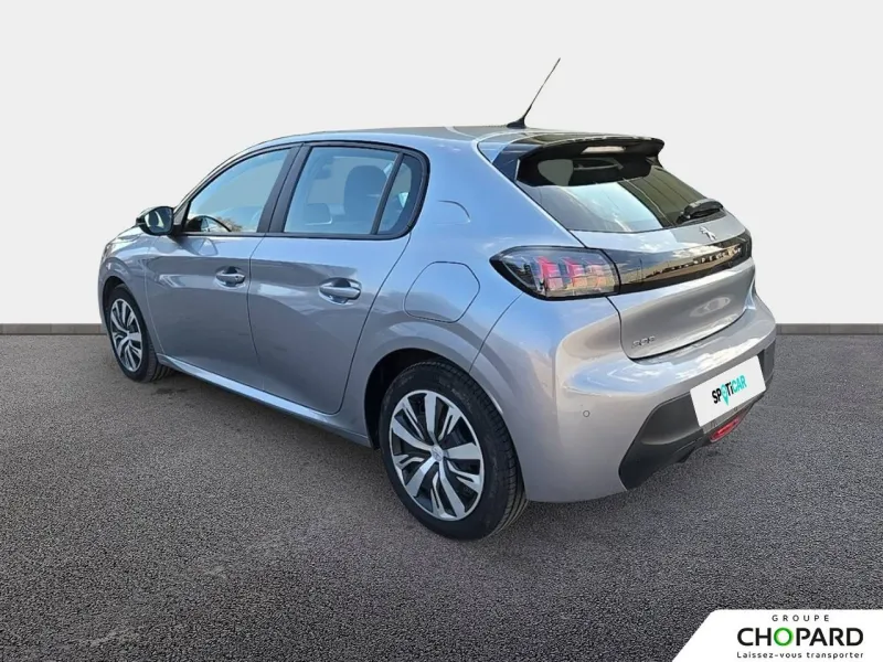 Image secondaire du véhicule 8