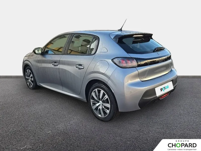 Image secondaire du véhicule 8