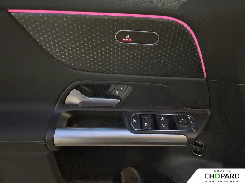 Image secondaire du véhicule 19