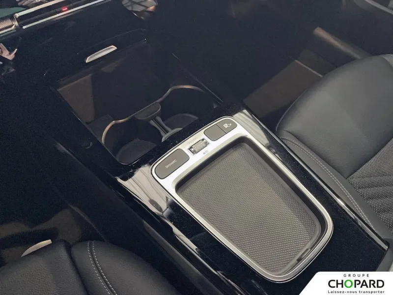 Image secondaire du véhicule 24