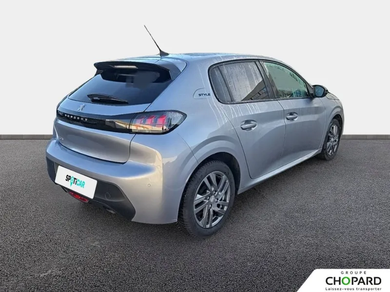 Image secondaire du véhicule 4