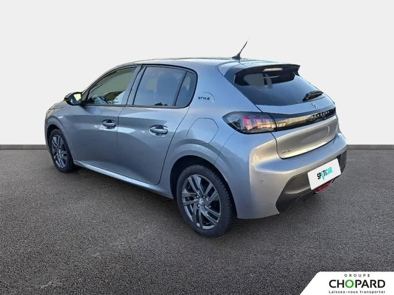 Image secondaire du véhicule 8