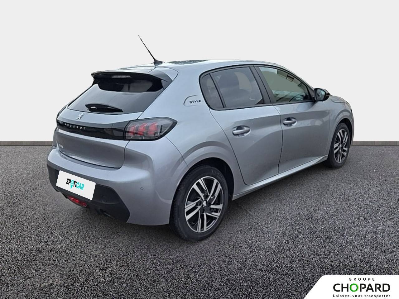 Image secondaire du véhicule 4