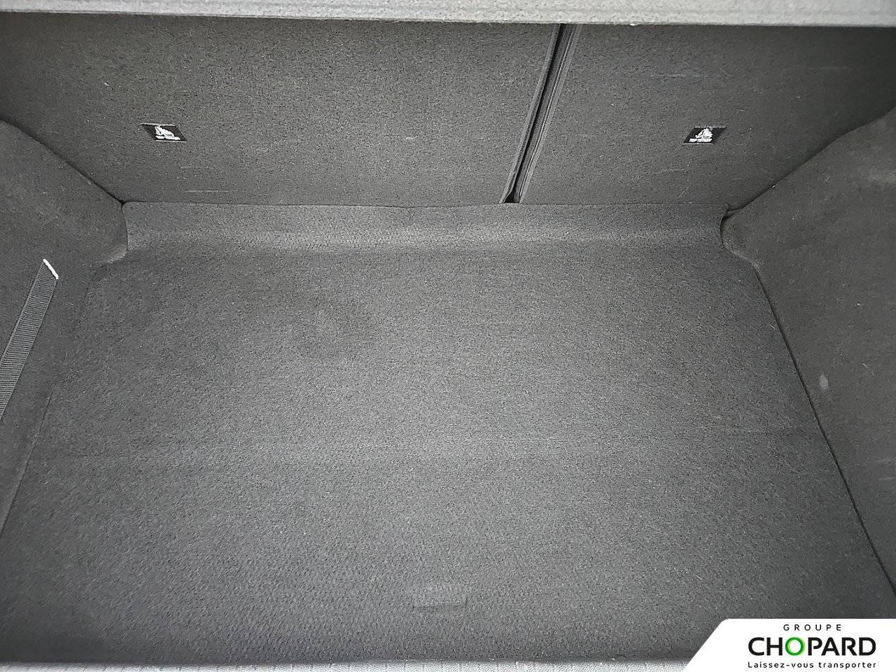 Image secondaire du véhicule 9