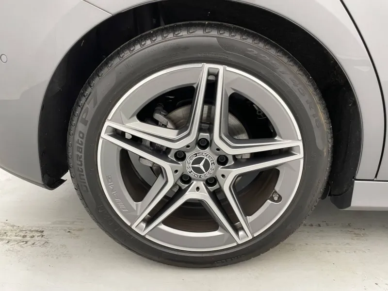 Image secondaire du véhicule 20