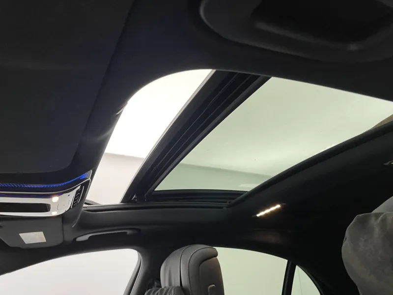 Image secondaire du véhicule 25