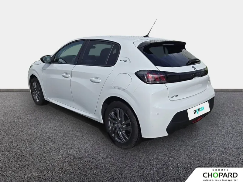 Image secondaire du véhicule 8