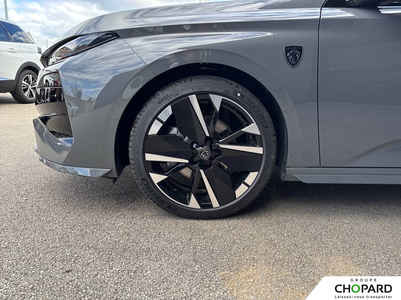 Image secondaire du véhicule 8