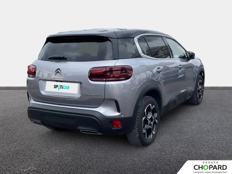 Image secondaire du véhicule 9