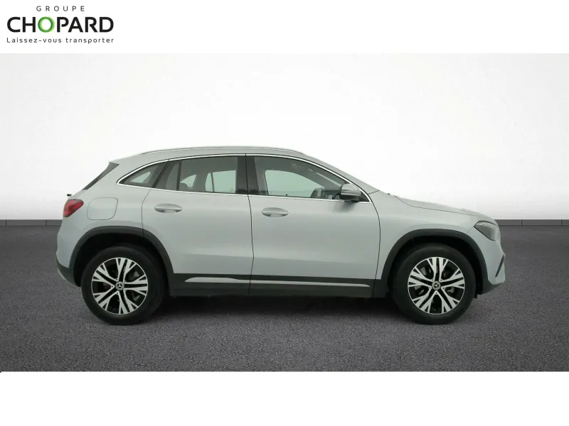 Image secondaire du véhicule 11