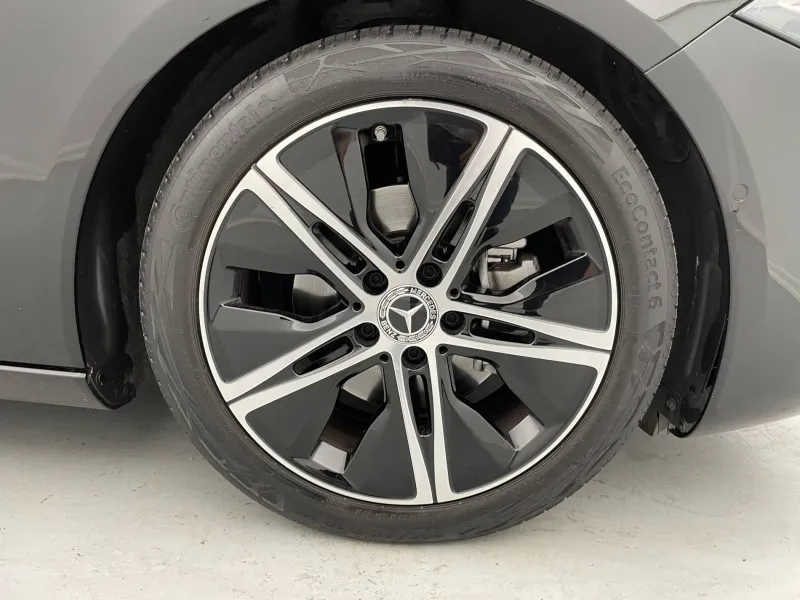 Image secondaire du véhicule 14