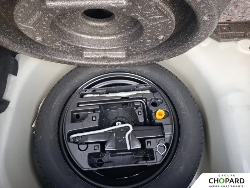 Image secondaire du véhicule 7