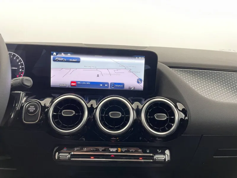 Image secondaire du véhicule 22