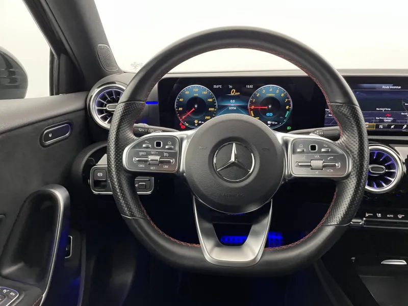 Image secondaire du véhicule 24