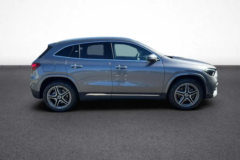 Image secondaire du véhicule 8