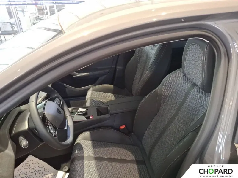 Image secondaire du véhicule 10