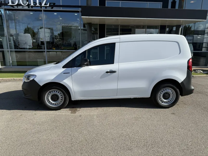 Image secondaire du véhicule 11