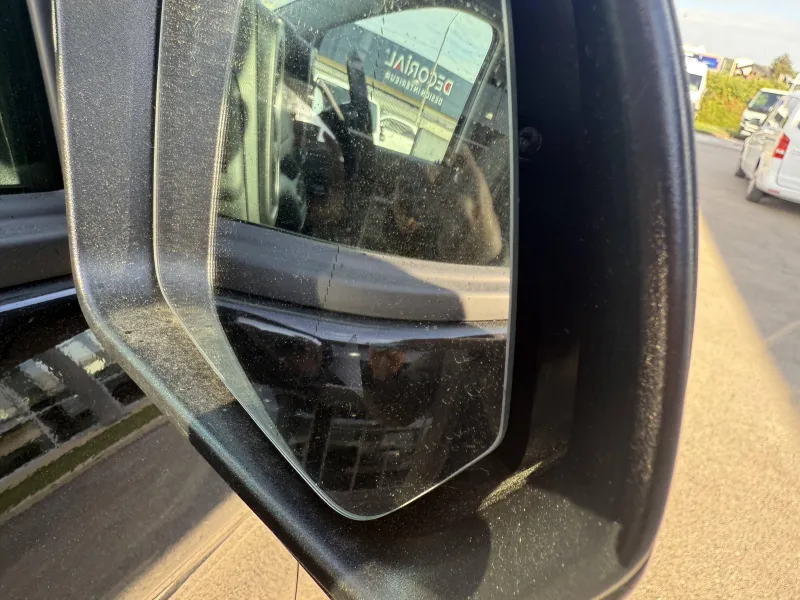 Image secondaire du véhicule 33