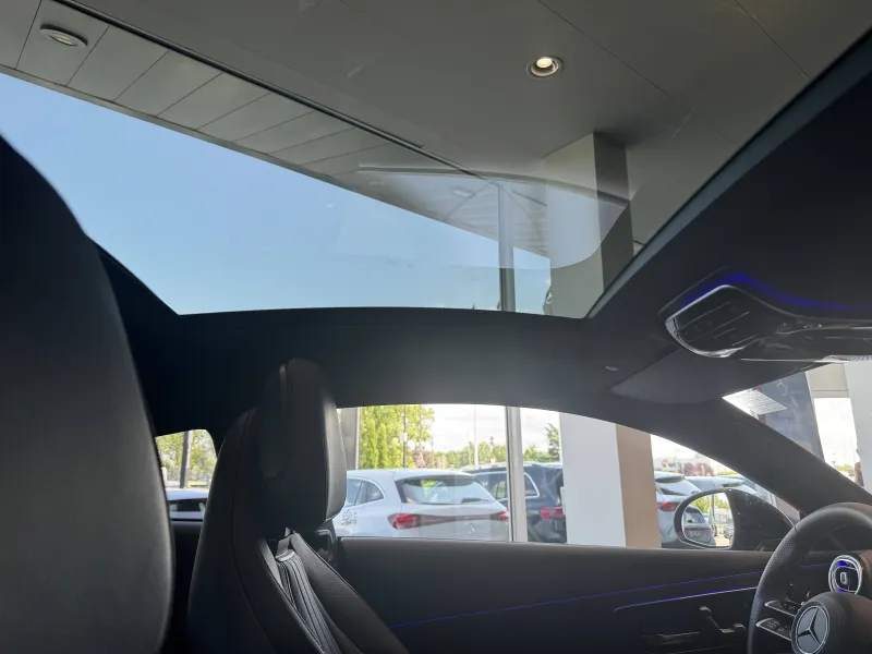 Image secondaire du véhicule 12