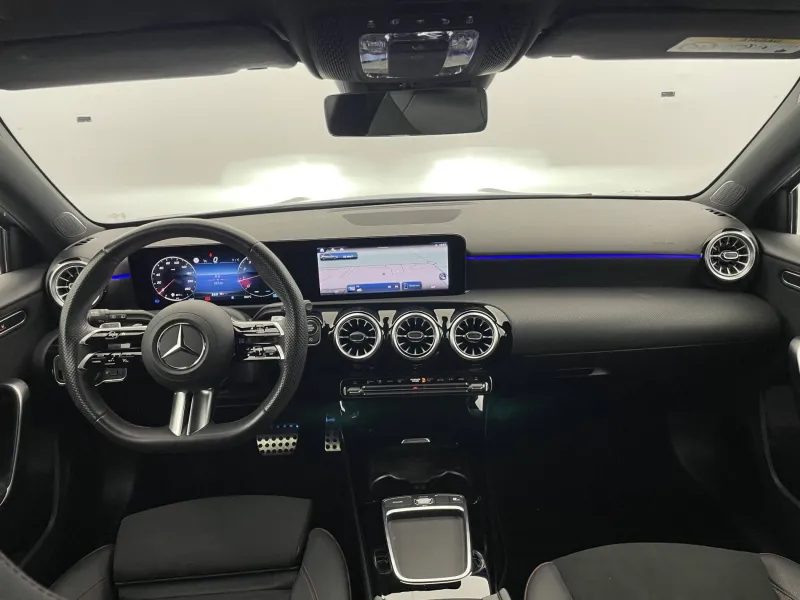 Image secondaire du véhicule 33