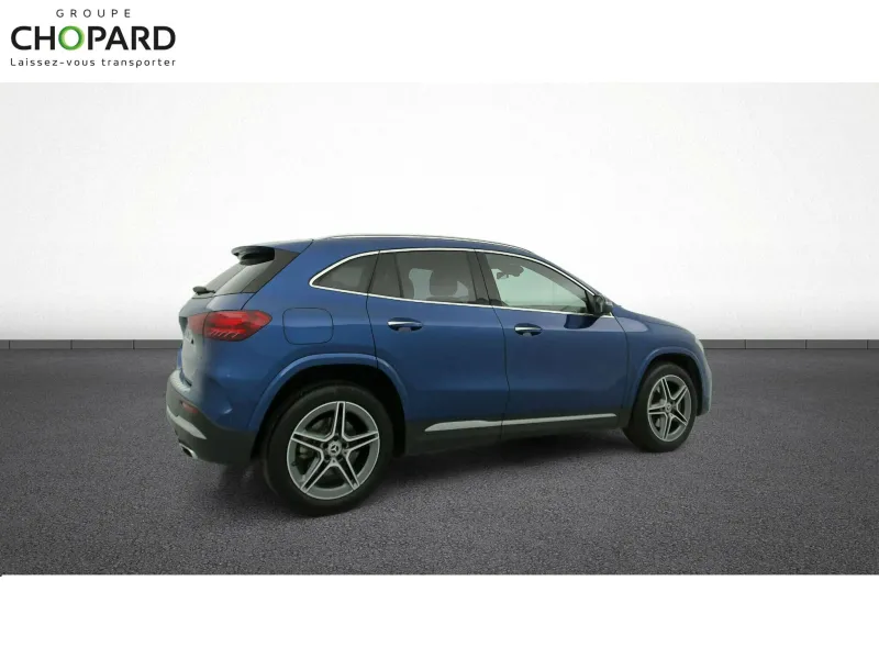 Image secondaire du véhicule 10