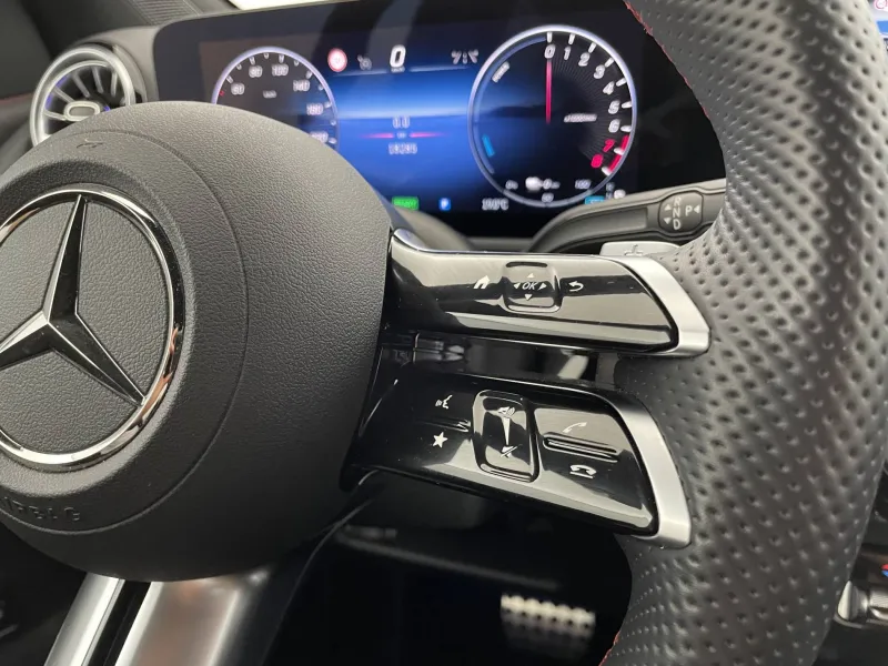 Image secondaire du véhicule 25