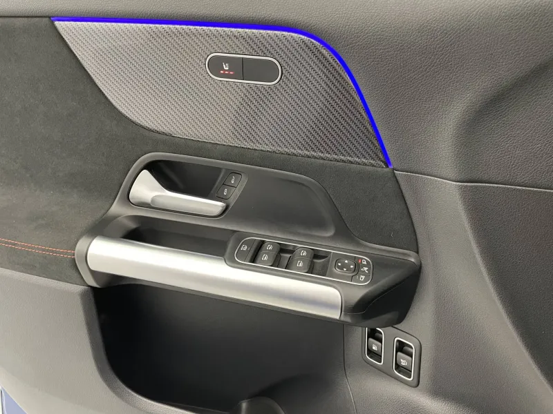 Image secondaire du véhicule 26