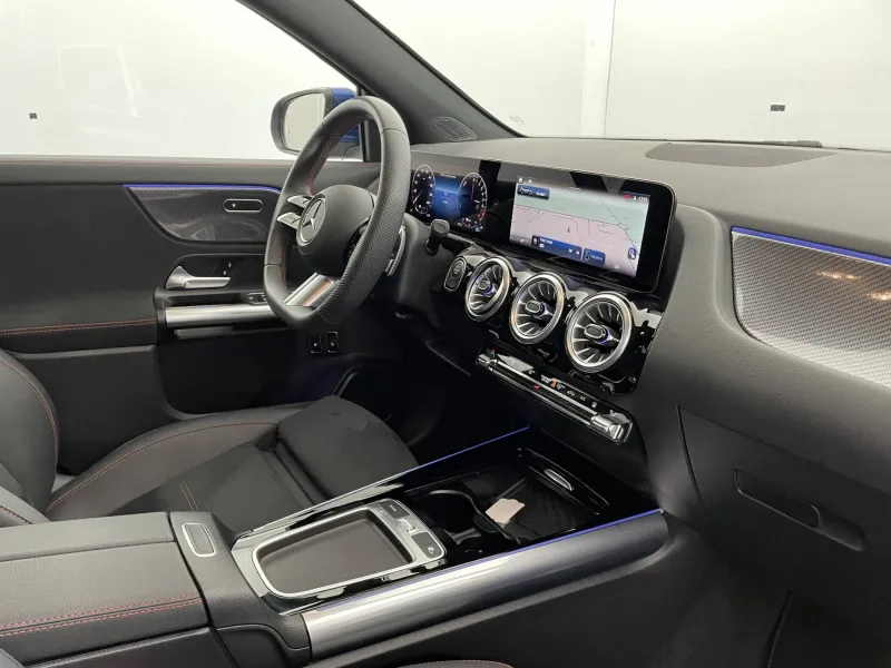 Image secondaire du véhicule 31