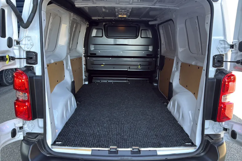 Image secondaire du véhicule 10