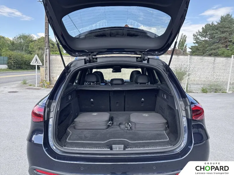 Image secondaire du véhicule 9