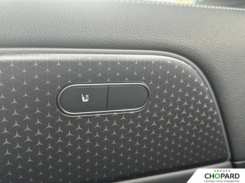 Image secondaire du véhicule 23