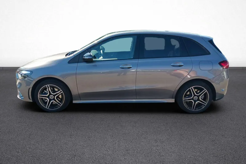 Image secondaire du véhicule 4