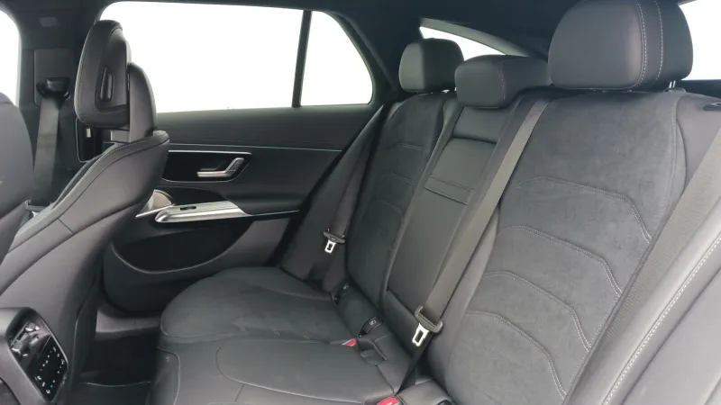 Image secondaire du véhicule 11