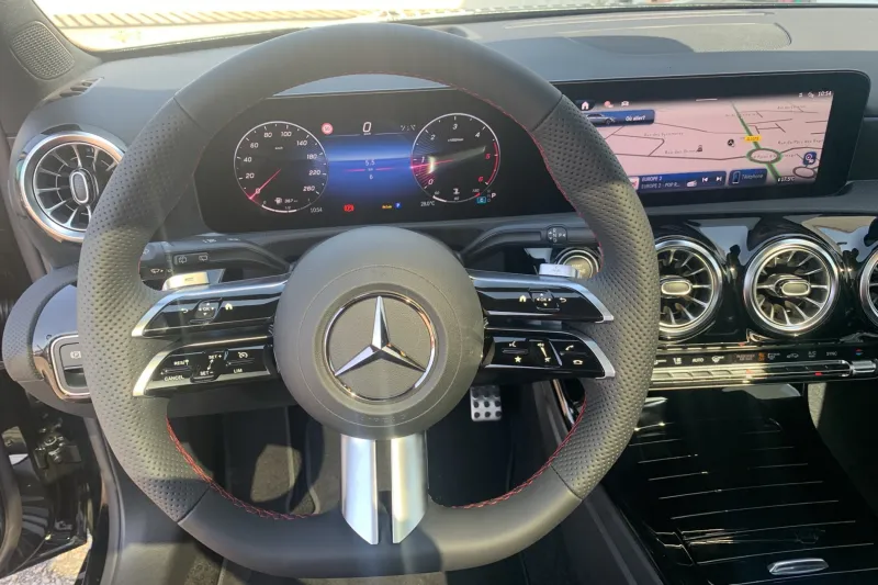 Image secondaire du véhicule 15